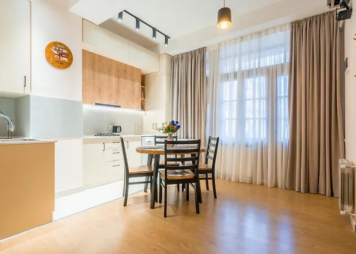 Your Cozy Home In Old Tbilisi